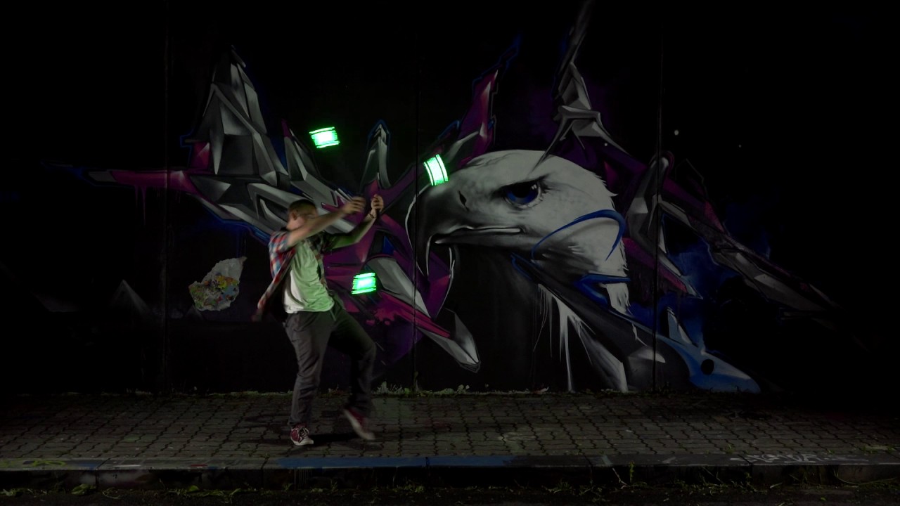 Zebra Poi FT - Pyroterra Lighttoys | Jonathan Alvarez