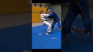 Judo/Yoko Otoshi - Сваливание противника на бок/#Shorts