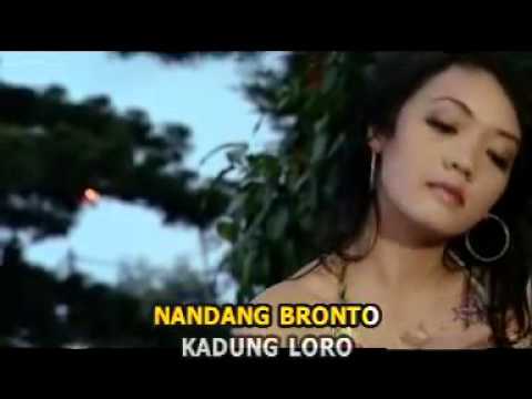 Download lagu lingsir wengi versi campursari