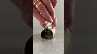 Cheap bathroom upgrades: toothpaste squeezer dispenser