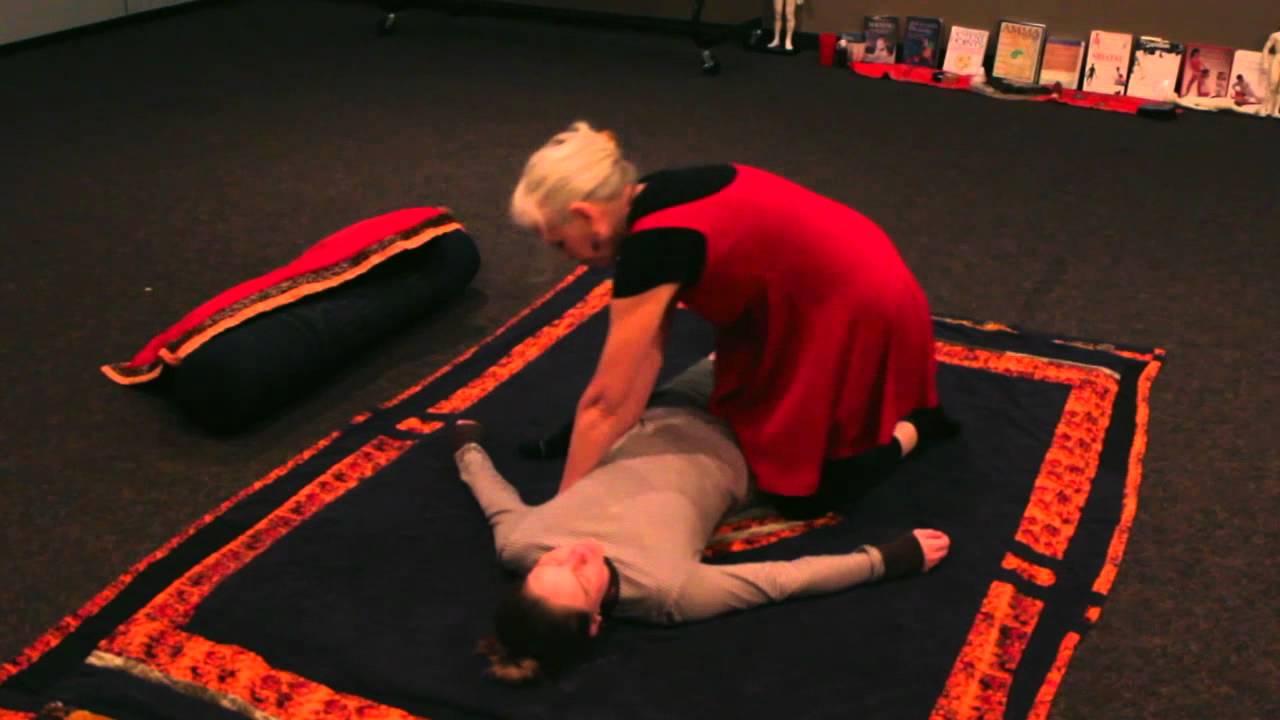 What is Shiatsu Massage anyway? YouTube