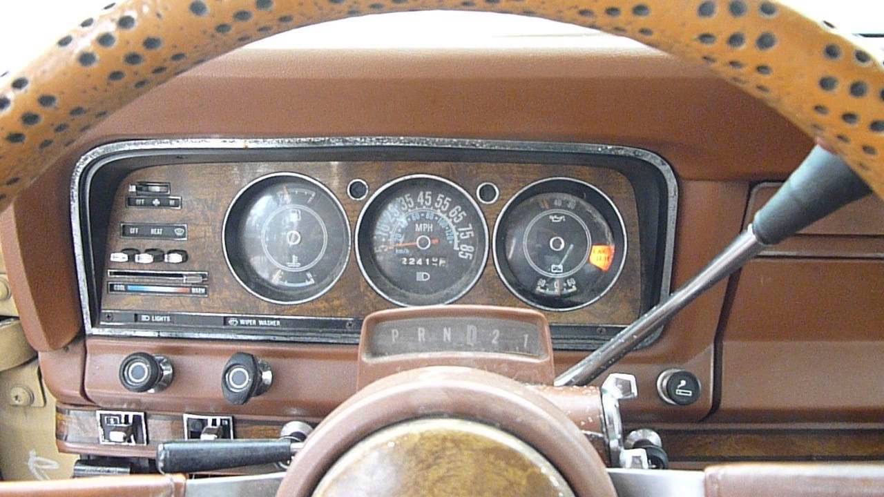 Interior View Cold Starting The 1981 Jeep Wagoneer Limited
