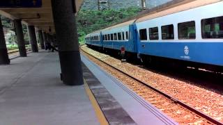 5683B次復興號回送列車東澳站通過