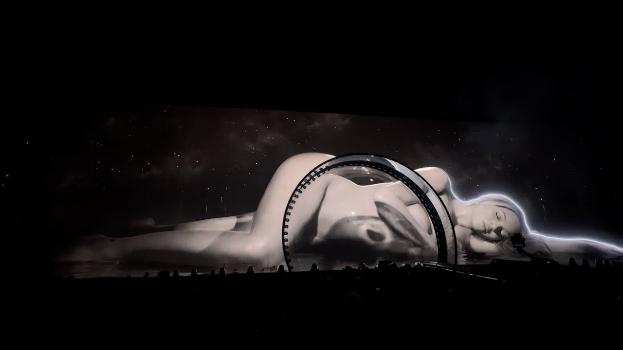 Beyoncé - Anointed (Video Interlude) - Live from The Renaissance World Tour at MetLife Stadium