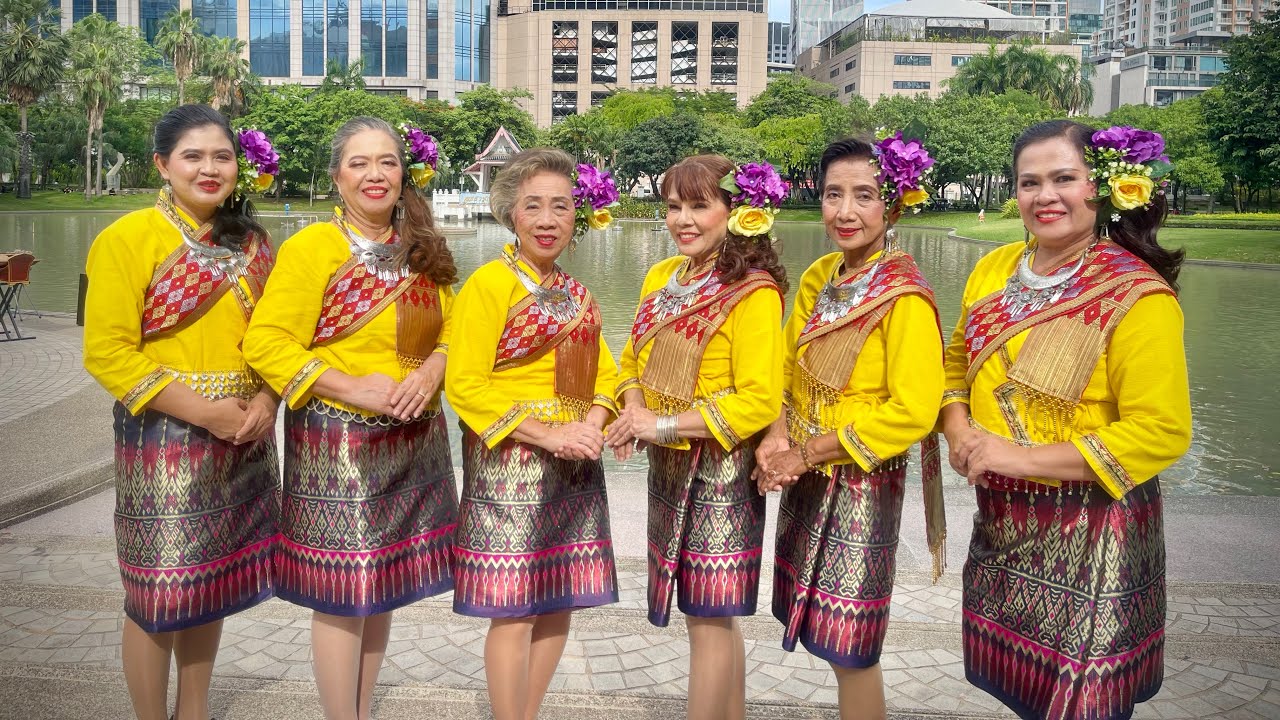 การแสดงนาฏศิลป์ไทยชุด เซิ้งเฮือส่วง