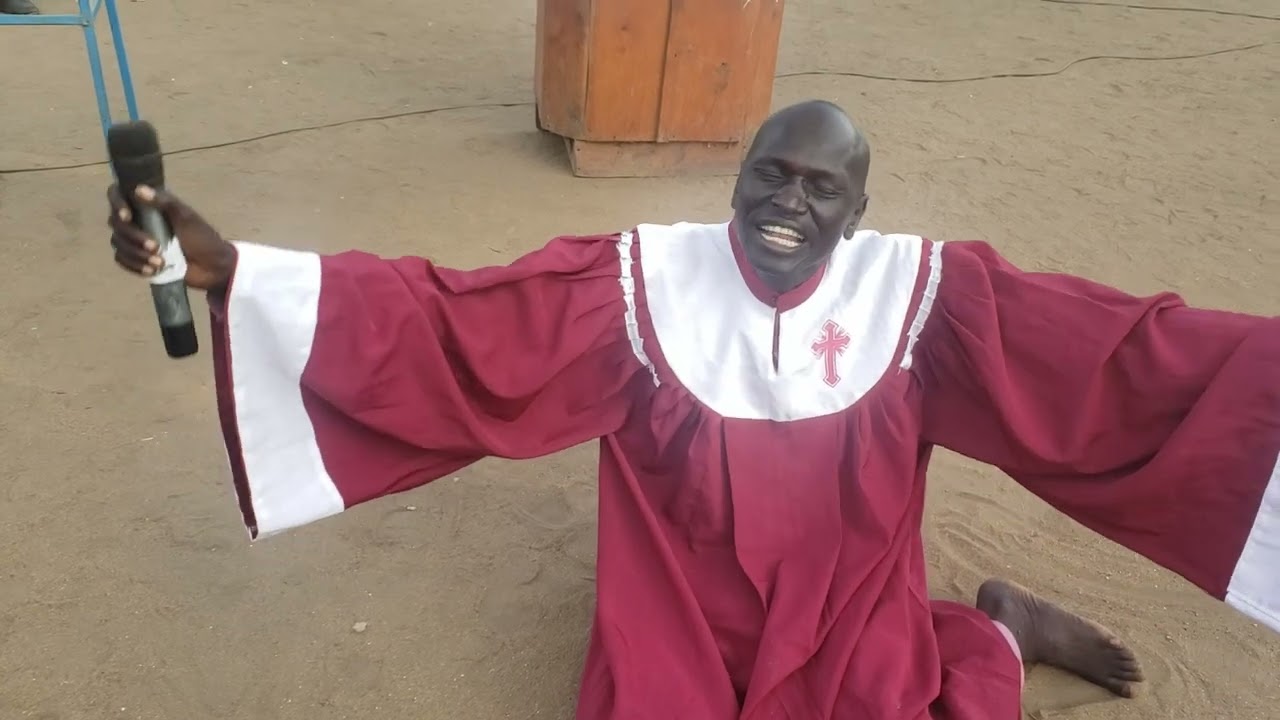 simon nyiith,praised the lord, in makuey, # Lutherans youth ministry