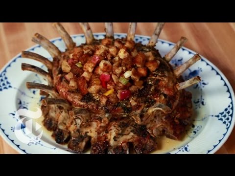 Holiday Meat-and-Greet: Crown Roast of Pork | The New York Times