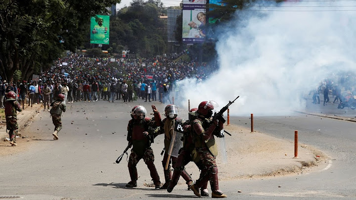 🛑KENYA Chaotic scenes as Reject finance bill protester enterparliament buildings/Many People killed.
