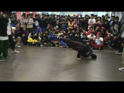 2009 B.T.M.C - TOP 16 - 愛我們的家 vs Happy soul