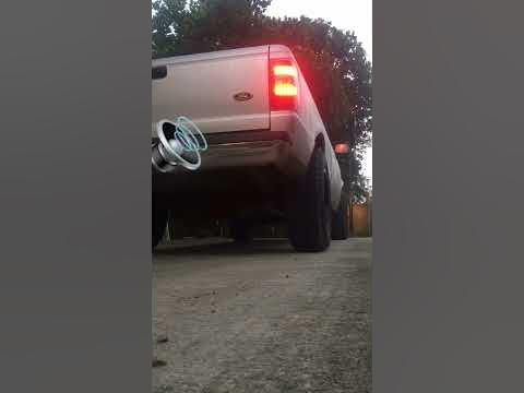 Ford Ranger 3.0 Straight Pipe + Axle Dump - YouTube