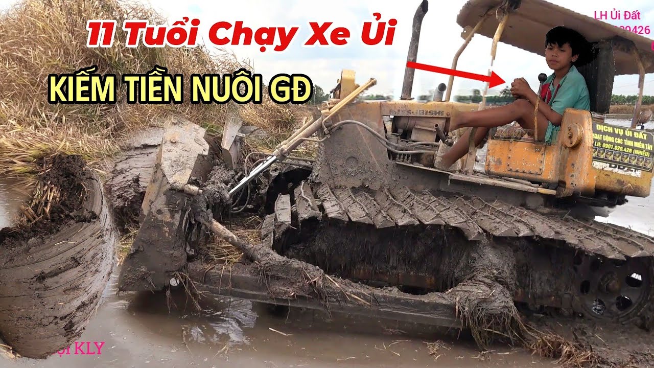 Phải Công Nhận Đứa Em Này Lái Xe Ủi Đất Quá Hay. Có Thể Nhiều Thanh Niên Chưa Chất Giỏi Như Em Này.