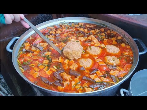 Video Duy Nhất Sài Gòn Có Nồi Bún Riêu Cua Siêu To 200 Lít... - youtube