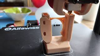 Alfawise U30 Pro, 3D printer in Action + Simplify3D PLA profile & scripts