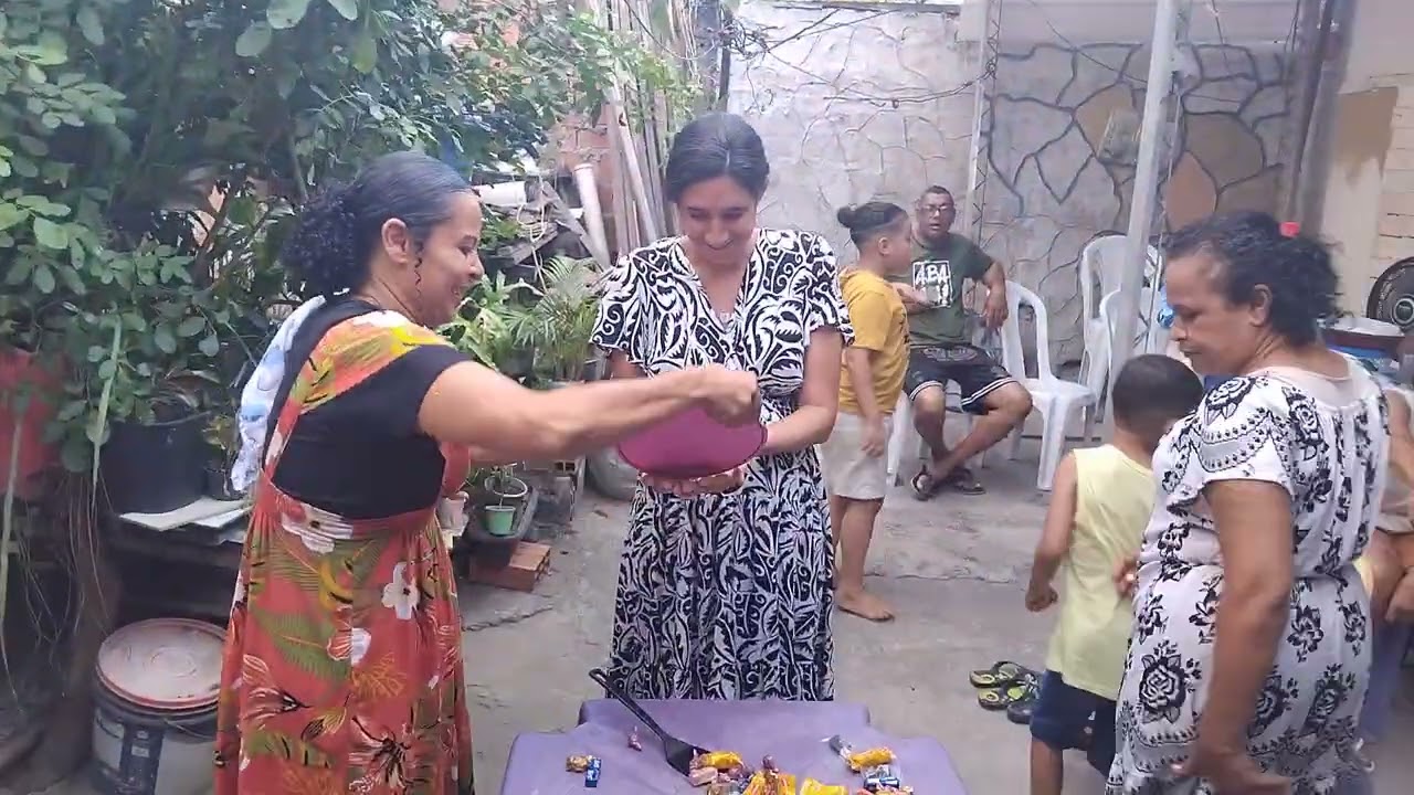 Brincando de cabra Sega para ganhar bombon