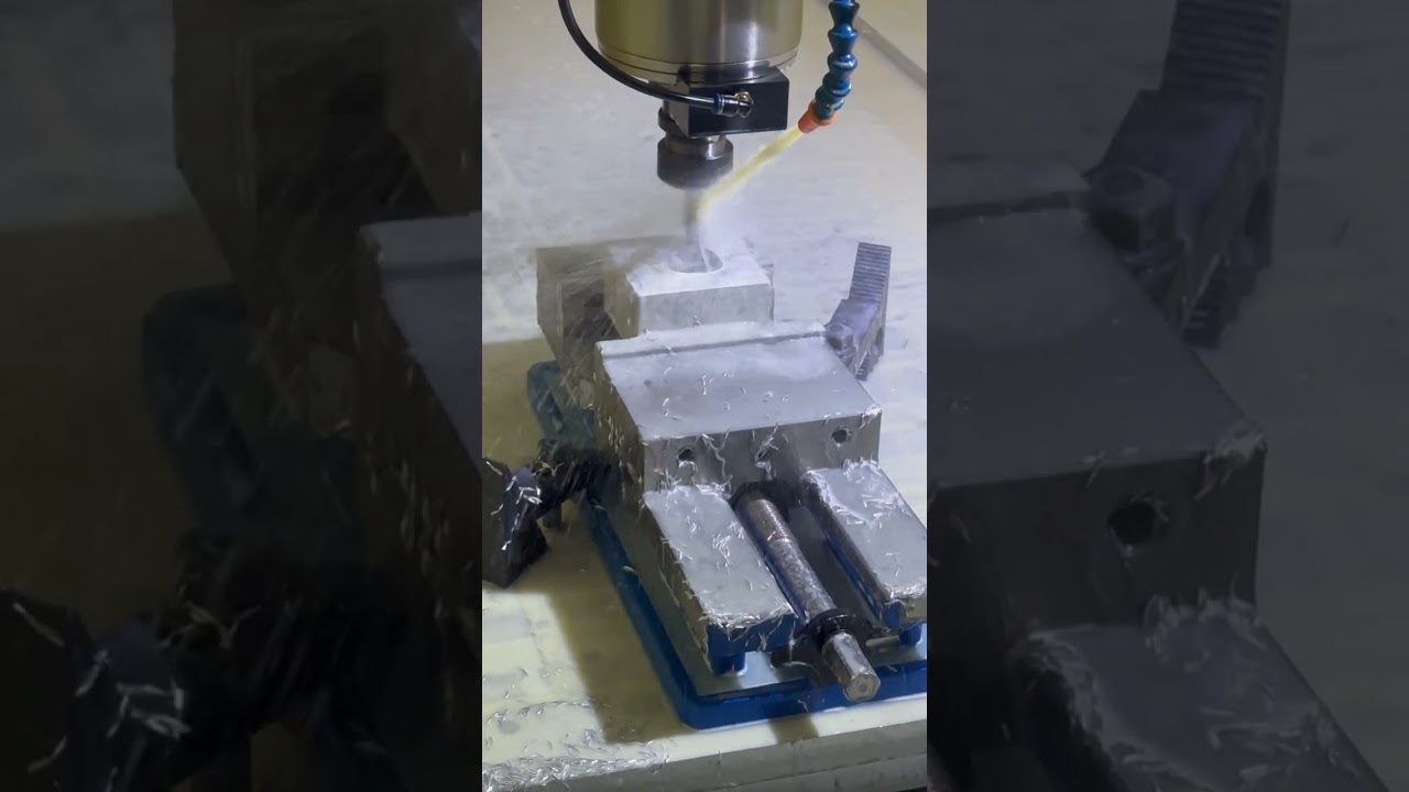 CNC Machines - 2019 Haas GR712 