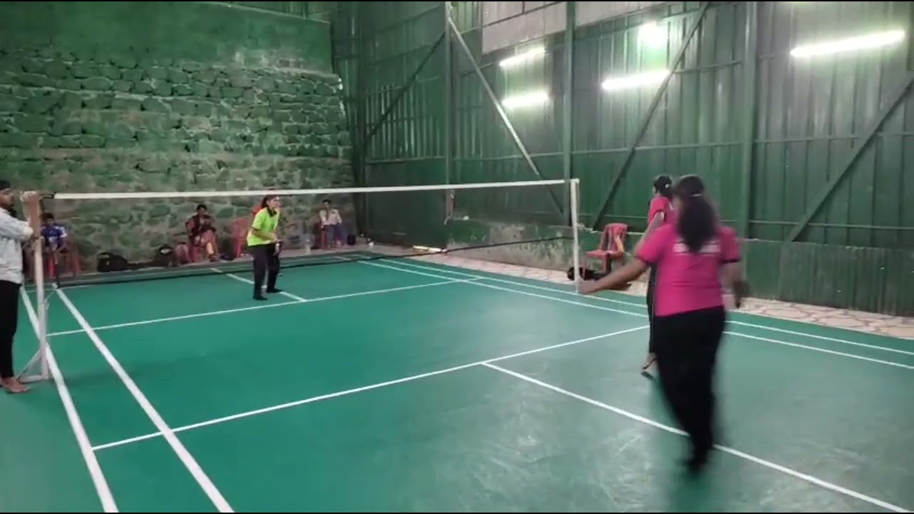 Badminton