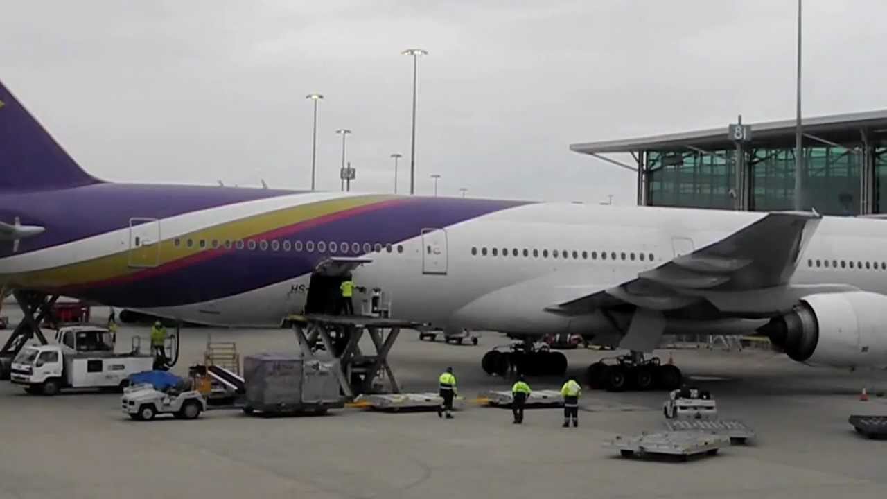 Etihad Airways flight EY 473 Part 1 (Safety Demonstration and