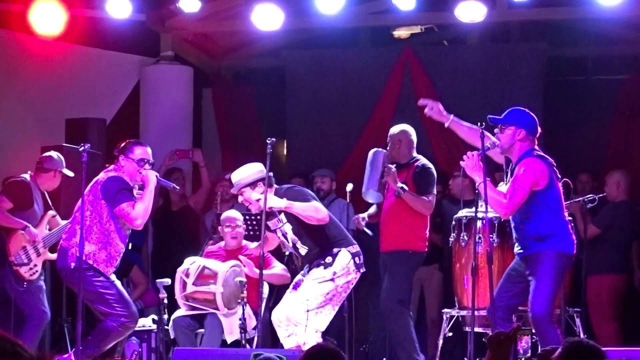 Grupo Mania y Elvis Crespo en Barceloneta [10-Julio-2015]