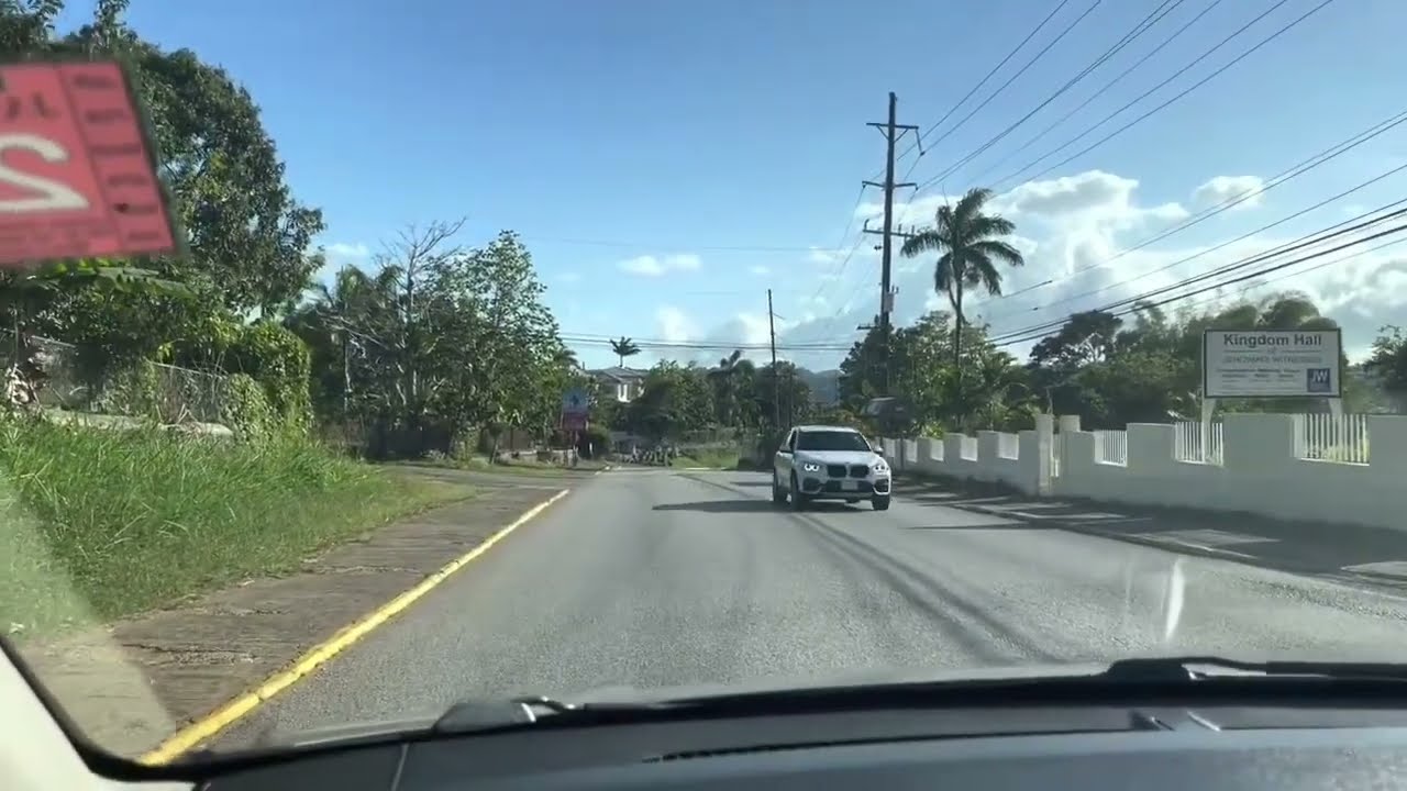 Driving around Mandeville neighbourhoods - Manchester Jamaica February 20, 2023