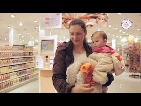 Video: Šta Pokloniti Novorođenoj Bebi?
