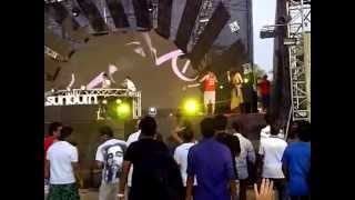 ANEESH GERA drops DOWNPIPE - UNDERWORLD as last track at SUNBURN FESTIVAL GOA 2012 Day 2