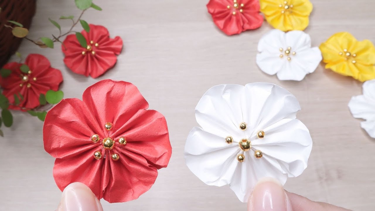 紙で作る 正月飾り梅の花簡単な作り方 冬の花 How To Make Plum Blossom Flower Ayawang Paper Ayawang Paper 折り紙モンスター