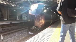 655系団臨大宮駅発車シーン