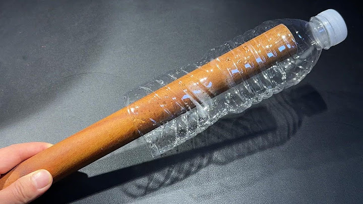 木棍上套一個塑料瓶，居然有這麼大妙用，老公說太好用了，快試試【百變小廚坊】#塑料瓶 #塑料瓶用處 #塑料瓶妙招 #塑料瓶廚房用處 #plasticbottle