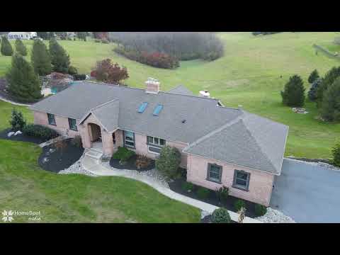 4165 E Wyndemere Cir, Schnecksville, PA home video tour