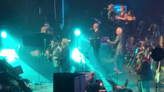 PAUL CARRACK/MIKE RUTHERFORD ‘LOOKING BACK OVER MY SHOULDER’ @ 02 ARENA, LDN 030320