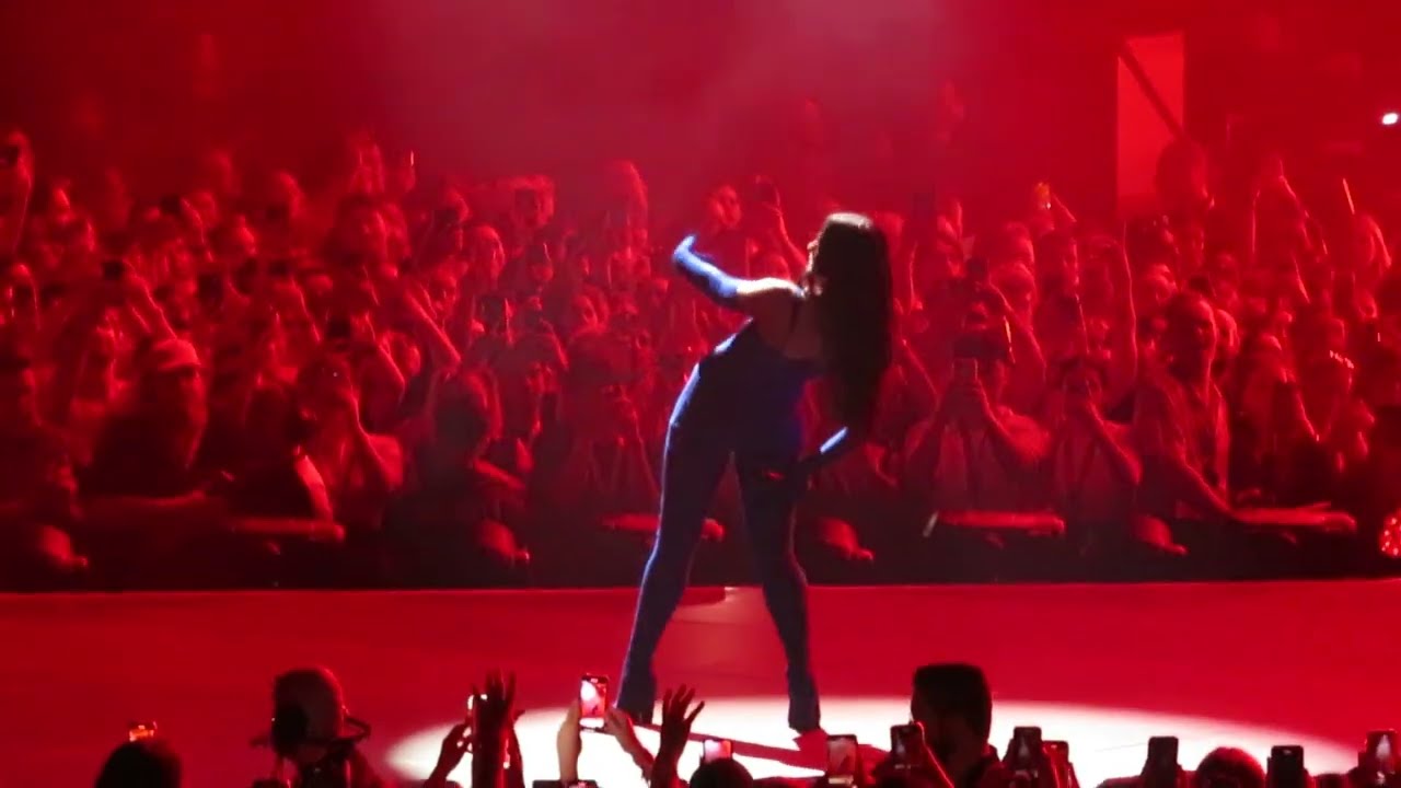 Love Again - Dua Lipa - Live - Future Nostalgia Tour - Qudos Bank Arena, Sydney - 2022