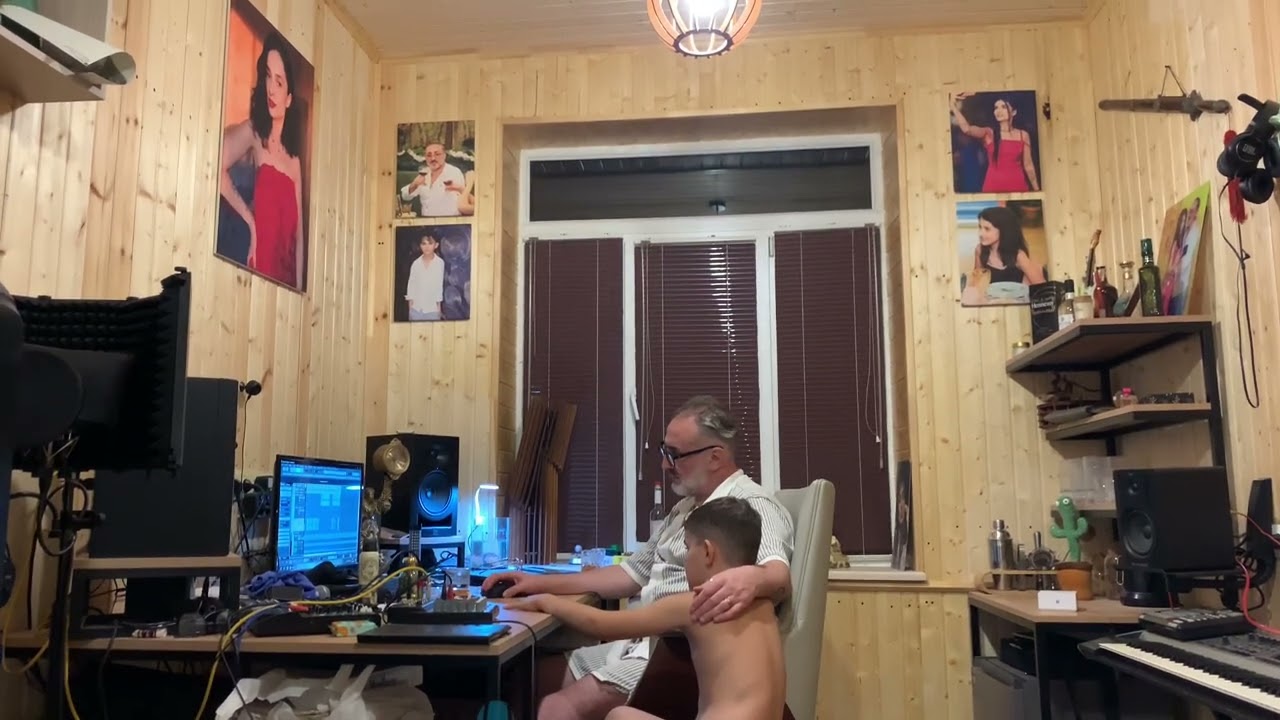 Էդո և Նոյ Տեր-Հովհաննիսյաններ - Իմ լուսին