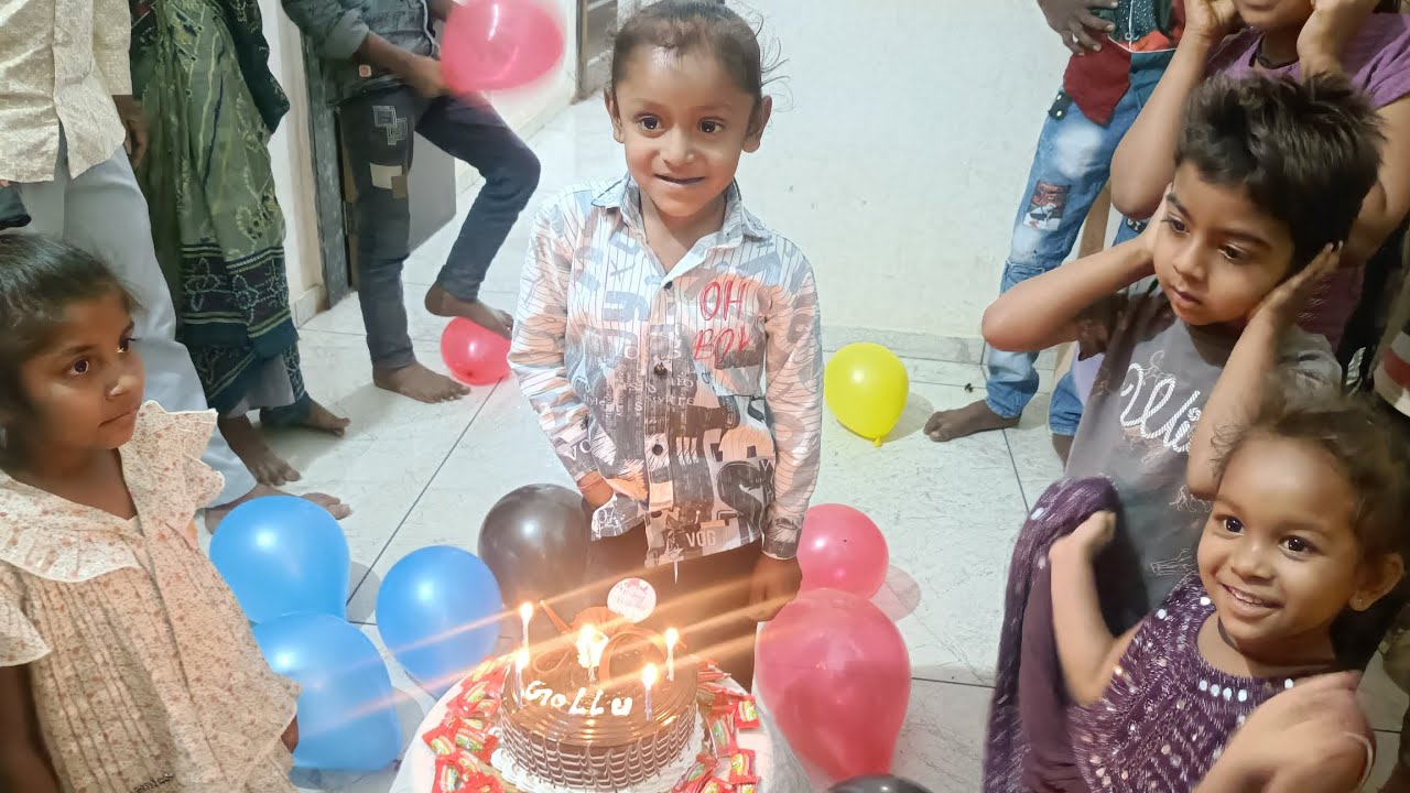 Golu no birthday celebration karyo✌️💕💫