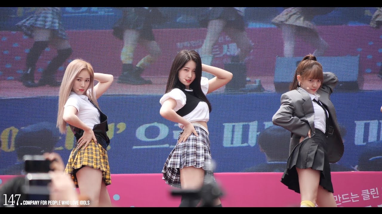 EVERGLOW SIHYEON BonBonChocolat 에버글로우 시현 봉봉쇼콜라 190525 4k BY 147Company u클린콘서트 직캠 fancam