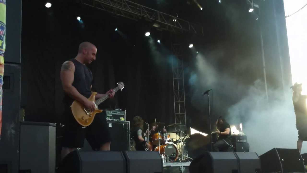 All That Remains - "Hold On" (Live in Post Falls, ID 8/26/11)