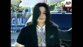 Michael Jackson arrives for latest day in court