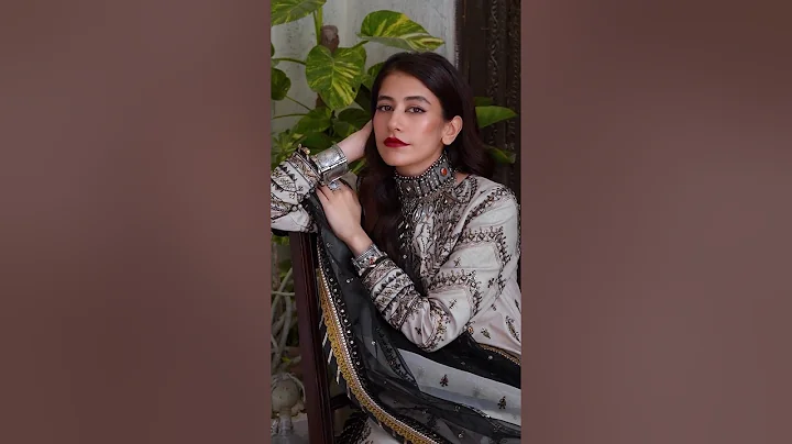 Luxury Lawn Collection’23 by Asim Jofa | Shop Now | Ready To Deliver | 𝐀𝐉𝐋𝐑-𝟏𝟖 | 𝐑𝐬. 𝟏𝟏,𝟒𝟓𝟎/-