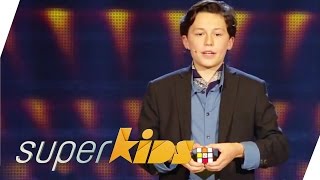 Solving a rubix cube while throwing it - 14 yrs old magician | Superkids