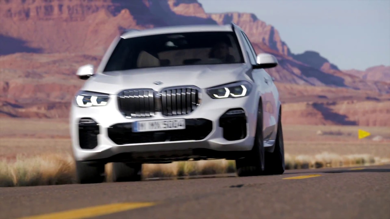 New BMW X5 on the road driving scenes - YouTube