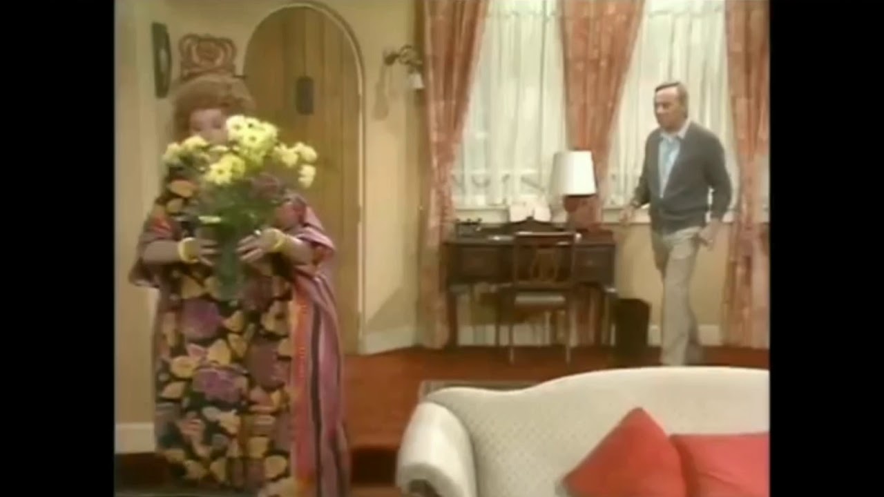 Mr Roper /The Peeping Tom - Three's Company ( S/Clip) - YouTube