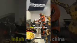 Restoran China Memakai Robot Sebagai Koki Untuk Masak