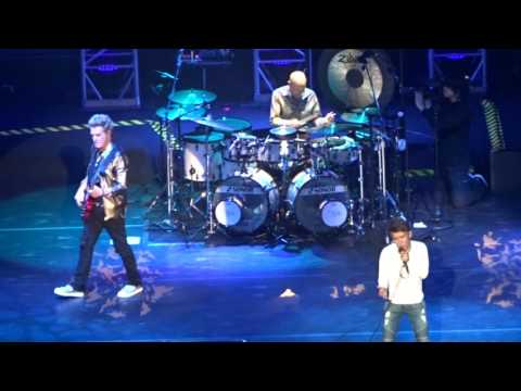 Journey  - Open Arms, live at Nippon Budokan, Tokyo, 6 February 2017