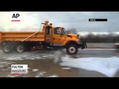 Storms, Hail, Twisters Pound South, Midwest
