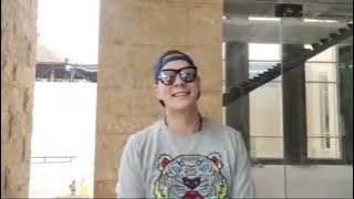 BERTRAND ANTOLIN SIBUK URUSIN AYAH & IBUNYA YANG SEDANG SAKIT