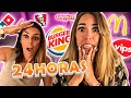 PIDIENDO LO MISMO QUE LA PERSONA de ENFRENTE!🍔24 HORAS🌮🍟