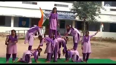Zp urdu high school porumamilla girls making pyramid