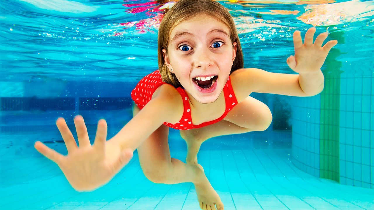 🤩 PISCINA MARE în SFÂRȘIT e GATA 🏊 PRIMA BĂLĂCEALĂ 🤿