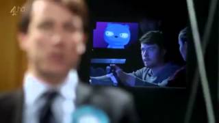Black Mirror Serie 2 Ep.3 Vota Waldo - Scena Del Dibato Politico