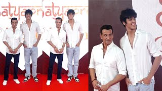 Ronit Roy With His Tall &amp; Handsome Son Agastya Comes For Kiara Kartik&#39;s Satyaprem Ki Katha Screening