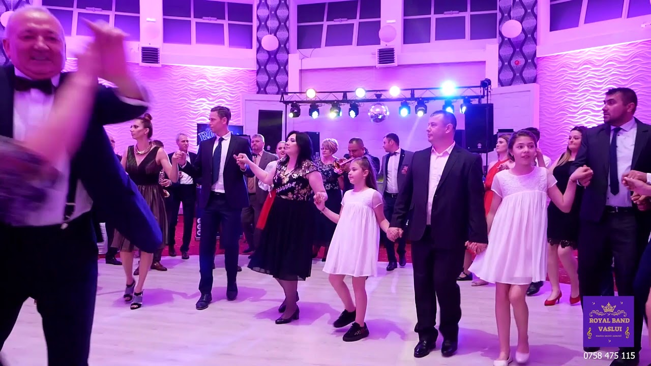 Royal Band Vaslui - Foaie verde ca aluna